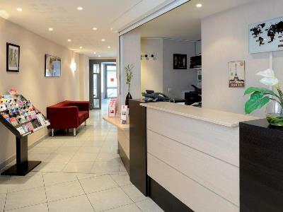 Séjours&affaires Paris-malakoff Apartahotel